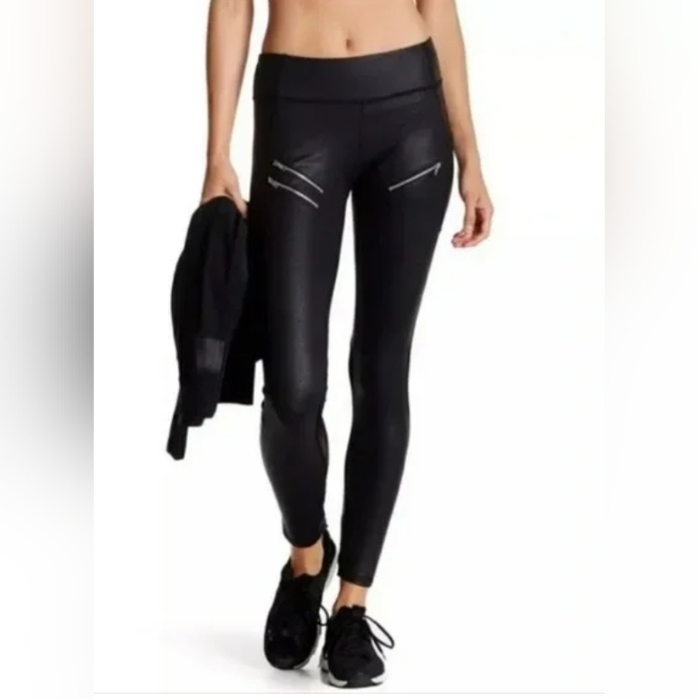 Gottex NWT athletic pants, faux leather body, mesh in side of leg